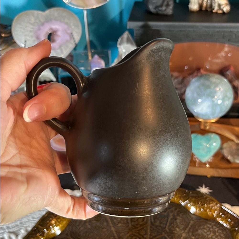 Small ceramic pitcher - Picture 4 of 5